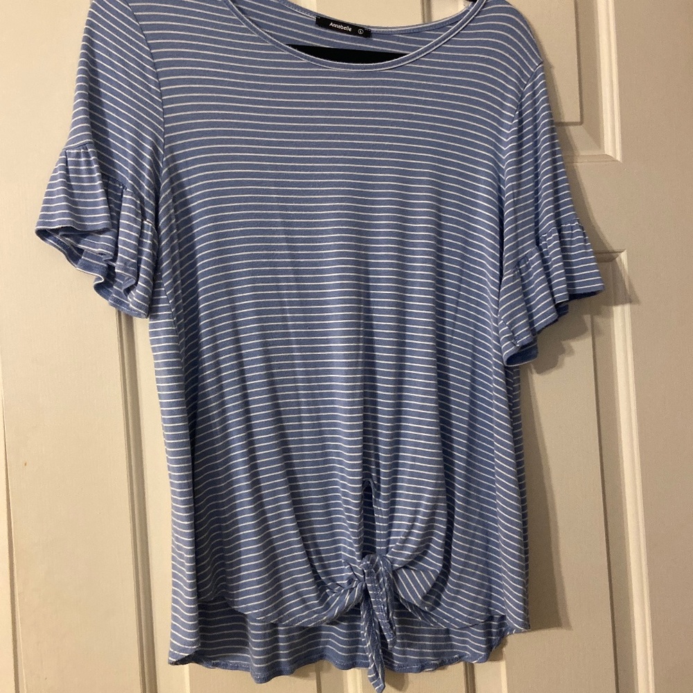 Casual tie-front Top